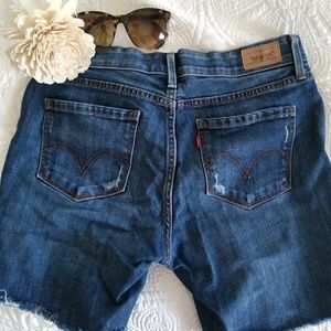 Levis size 6 cutoff blue jean shorts.